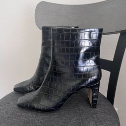 BCBG Generation Boots in Black Crocodile Print - Women’s US Size 8