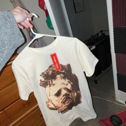 Chainsaw Massacre Tee Size Medium