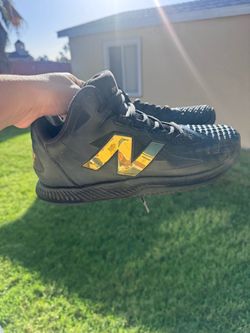 New balance obtain baseball turfs