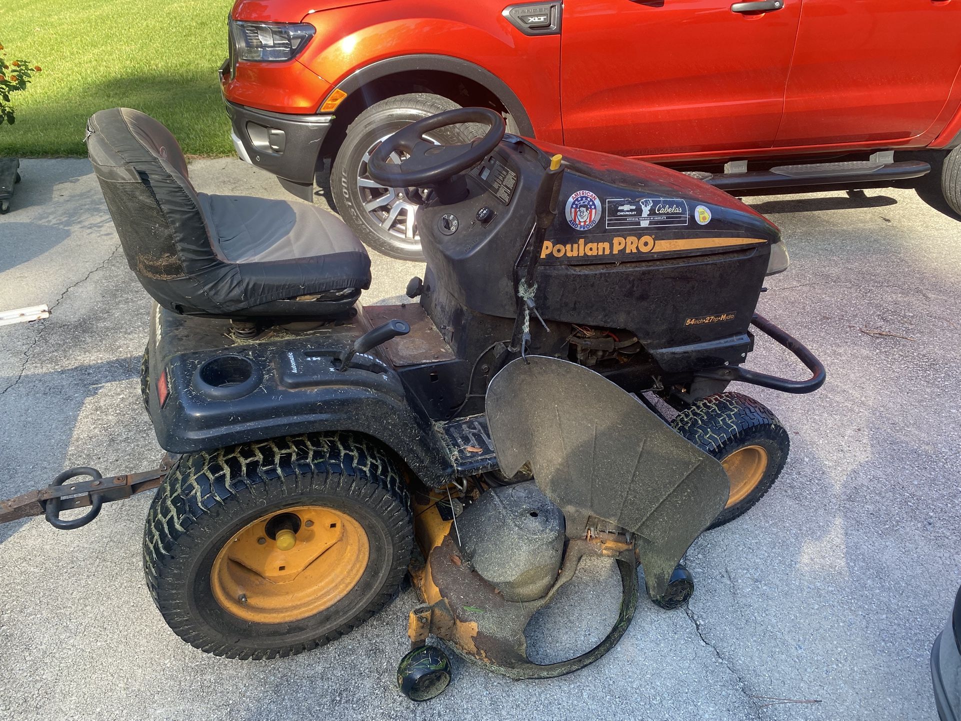 54” Deck, 27HP Hydro Poulan Pro Garden Tractor with Trailer