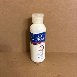 Avon foot works berry mint soak