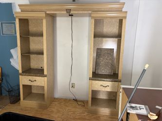 Adjustable tv entertainment center