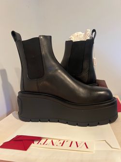 Valentino Calfskin Boots sz 8.5