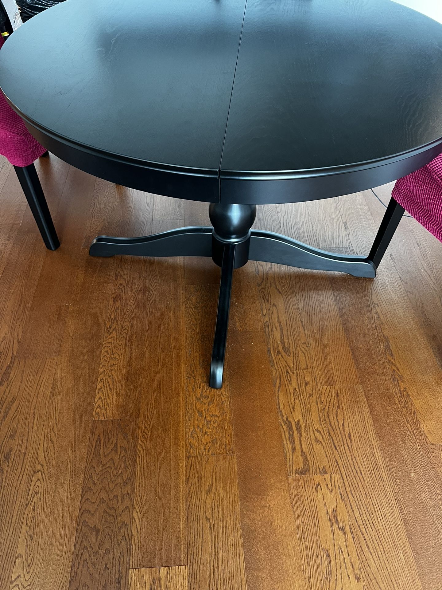 High End Table / Retractable Dining Table