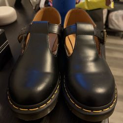 Doc Martens Mary Jane’s
