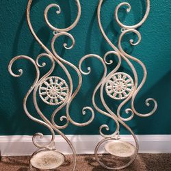 2 Candle Holders