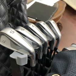 Taylormade p7cb sell or trade for another set of irons。