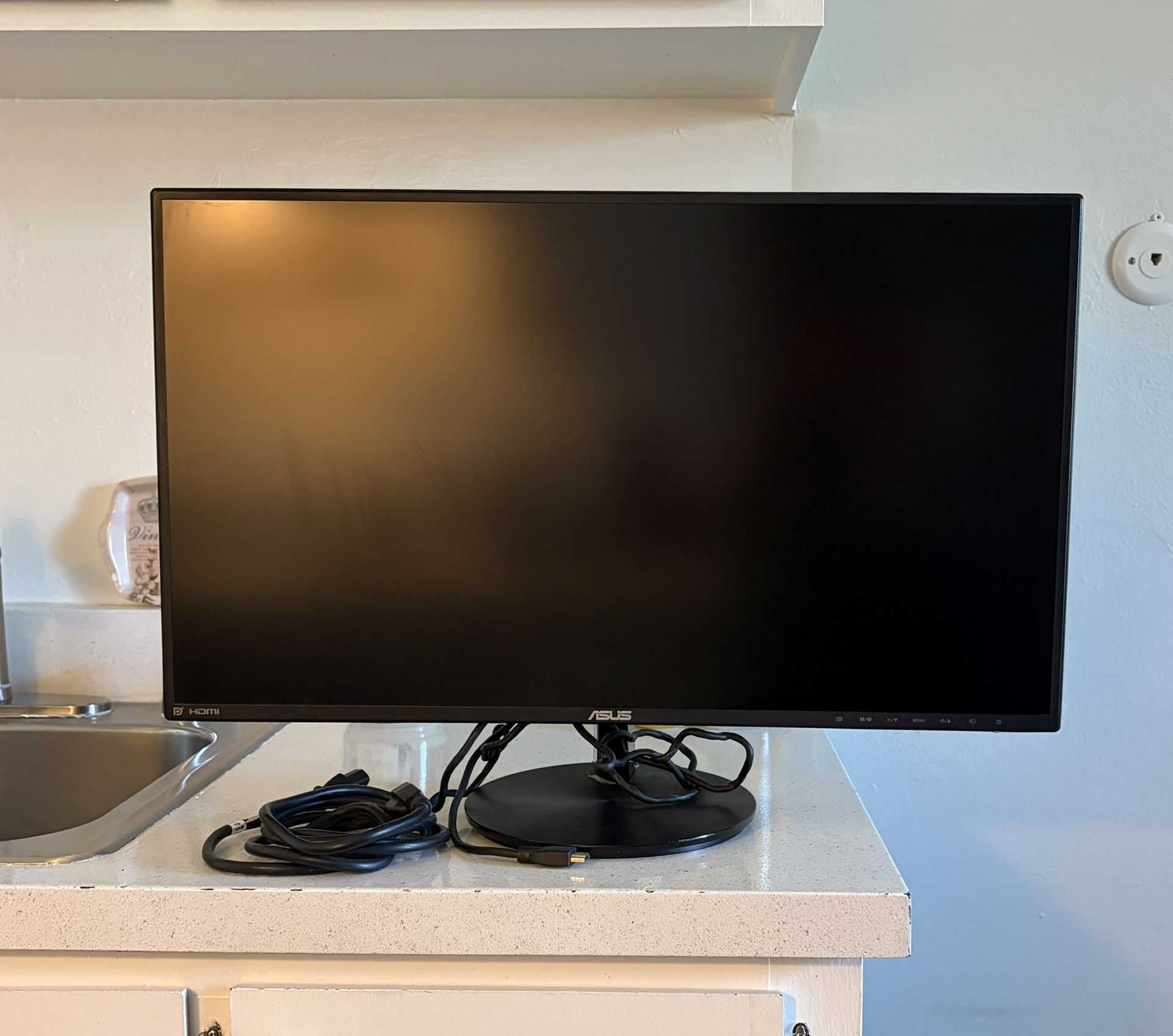 Monitor with HDMI  cable Included!