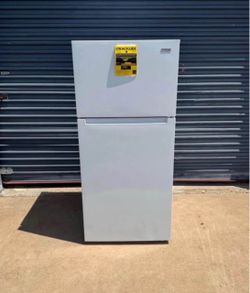 14.2 cu. ft. Top Freezer Refrigerator in White, Garage Ready