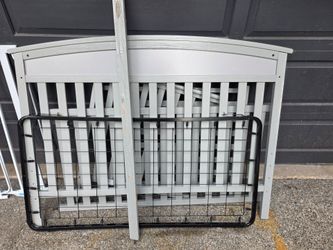 Baby crib and gate--Free