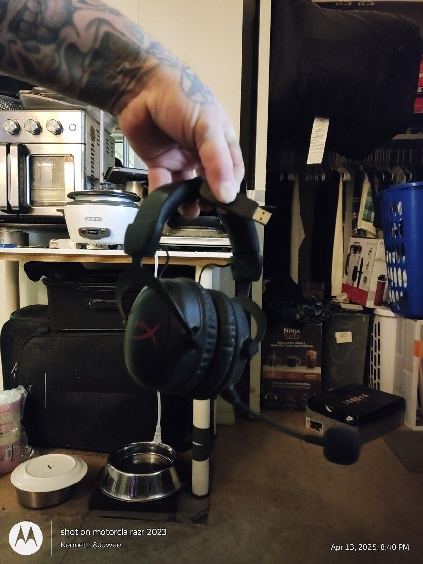 Hyper Wireless Gaming Headset