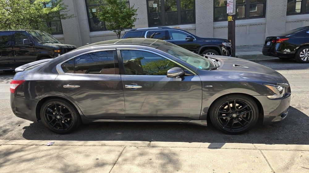 2009 Nissan Maxima