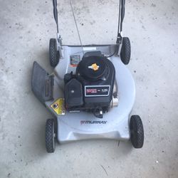 Briggs and Stratton Murray Lawn Mower