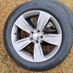 Dodge Challenger Rim And Tires 18inch