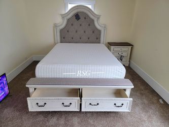 Master Bedroom Furniture Set Queen King Size Bed Frame dresser mirror nightstand chest mattress box spring storage Bed Only $39 down payment 👉 Please