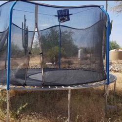 Free Trampoline With Net