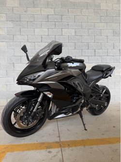 2017 Kawasaki Ninja 1000 Abs - Clean tittle