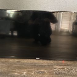40” Samsung TV