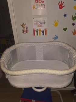 HALO Baby Bassinet