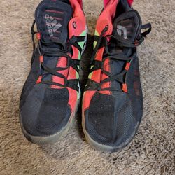 Men's Adidas Dame 6 Ruthless sneakers