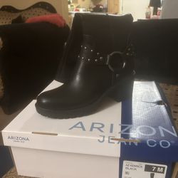 Arizona Jean Co Heels/Boots