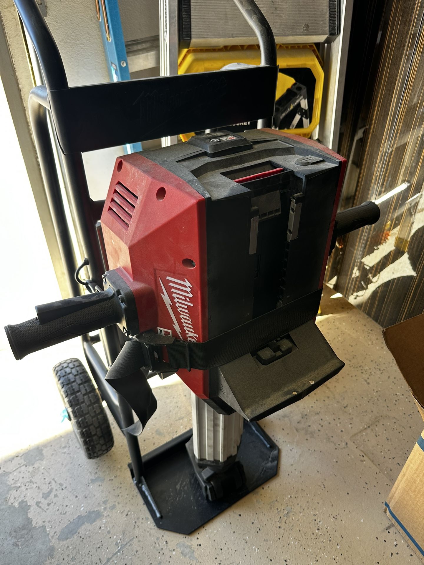 Milwaukee Mx Jackhammer With Dolly