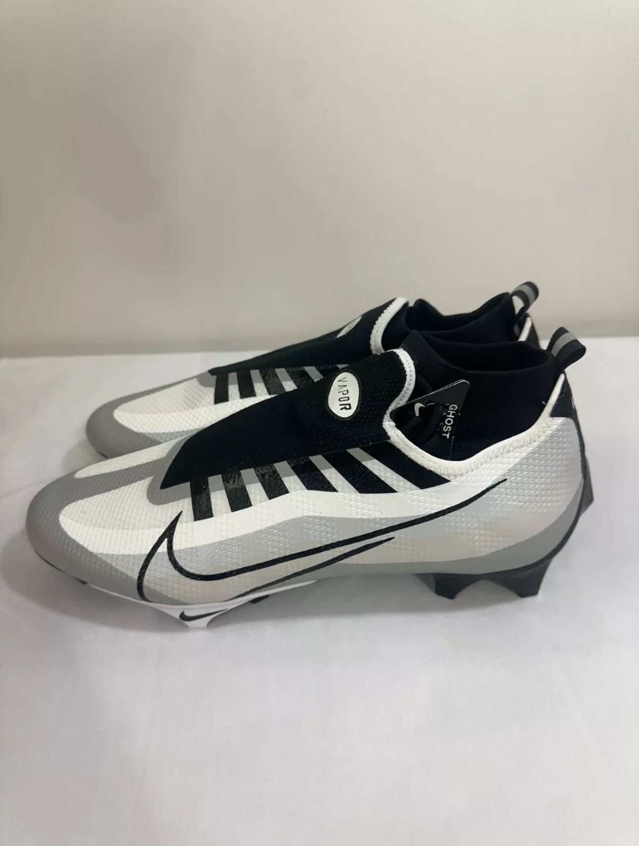 Nike Vapor Edge 360 Pro Football Cleats White Black DQ3670 100 Men’s Size 13