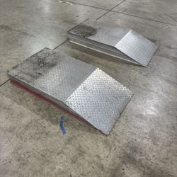 Aluminum Wheel Riser Ramps (set of 2) 24”W x 48”L x 6”T