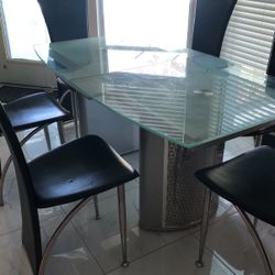 Glass Dinning Table  With 6 Chair Black