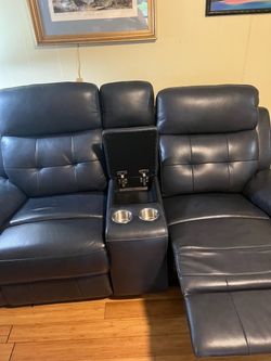 Recliner sofa