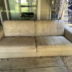 free outdoor couch 