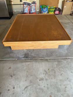 Queen platform bed