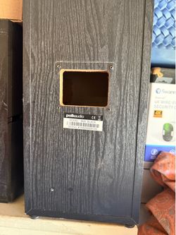 Polkaudio speakers boxes