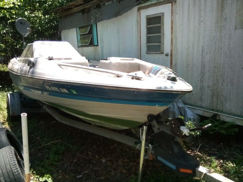 1989 Bayliner Capri 135 Hp Mercury Not Running