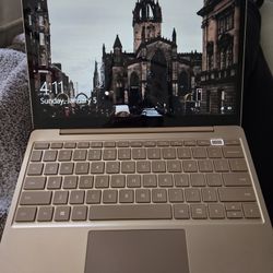 Rose Gold Surface Go Laptop (TouchScreen)
