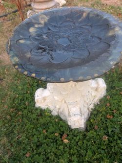 Epoxy bird bath bowl