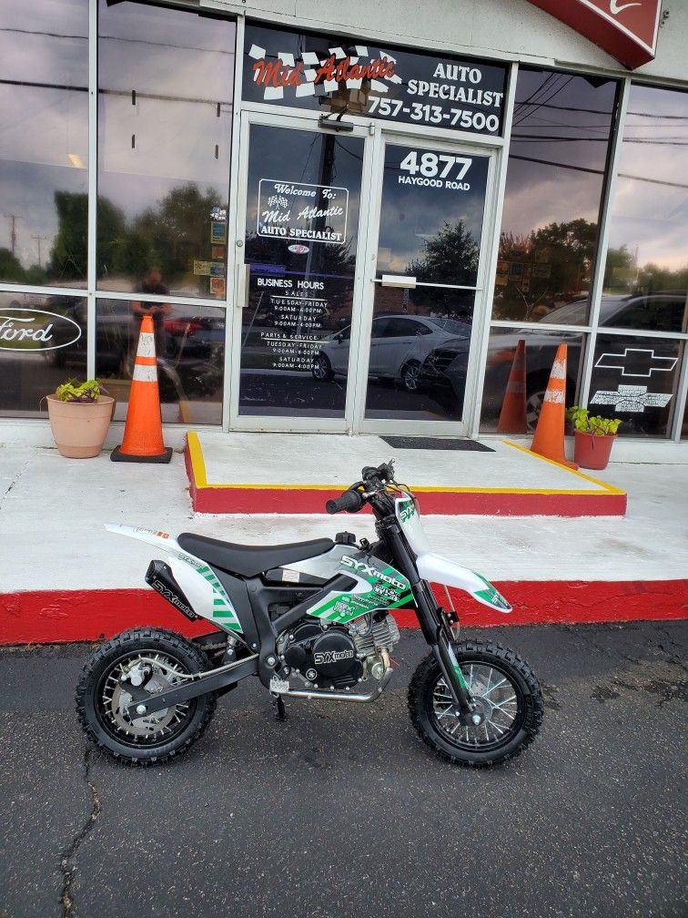 60cc Dirt Bikes! Brand New!!Electric Start 