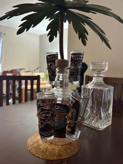 For free- Mexico Tequila Shot Glass Set with Palm Tree Stand