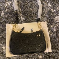 Lv Purse 