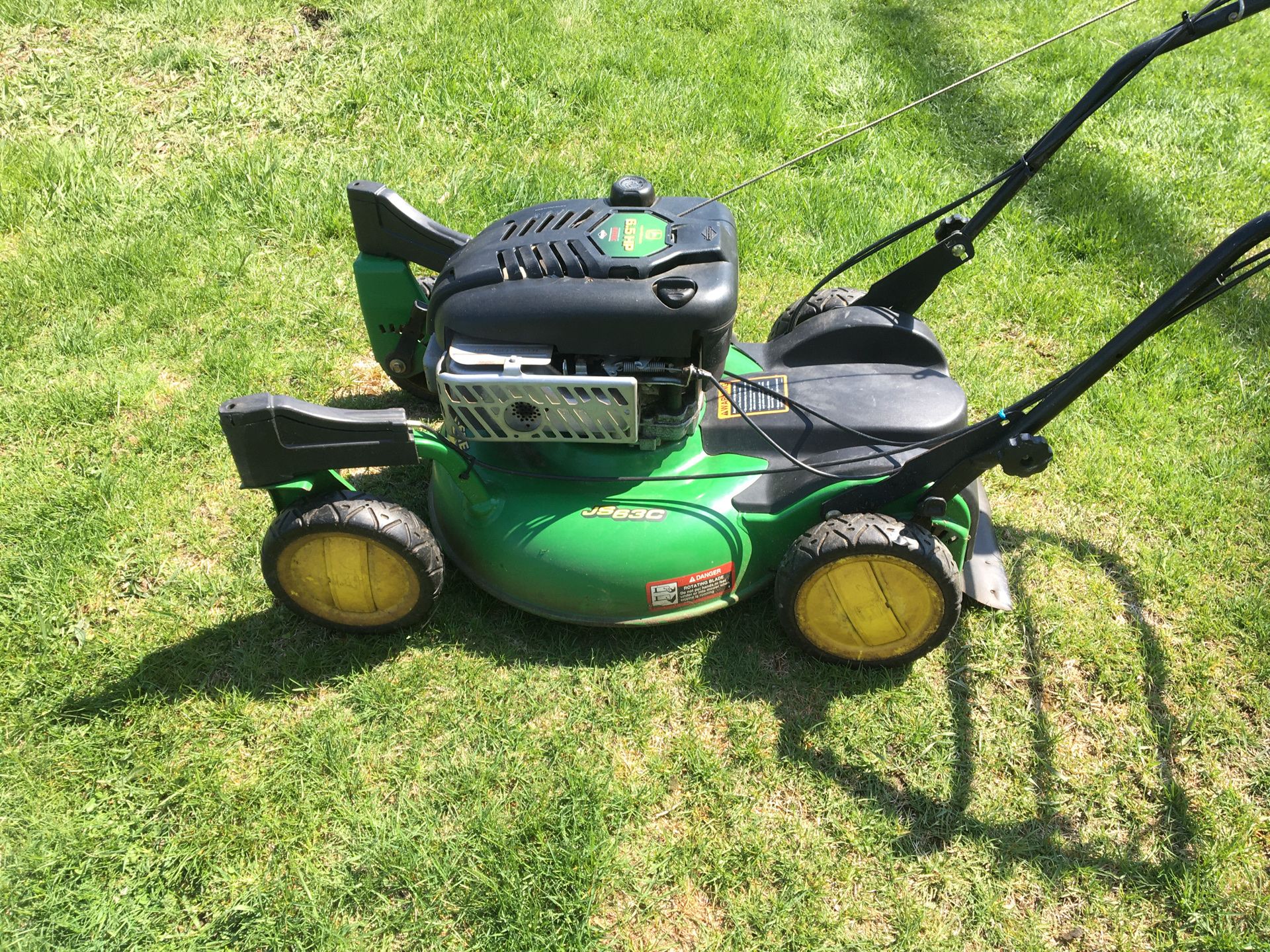 John Deere js63c lawn mower for Sale in Mount Carmel, PA OfferUp