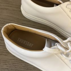 Man tennis shoes 👟