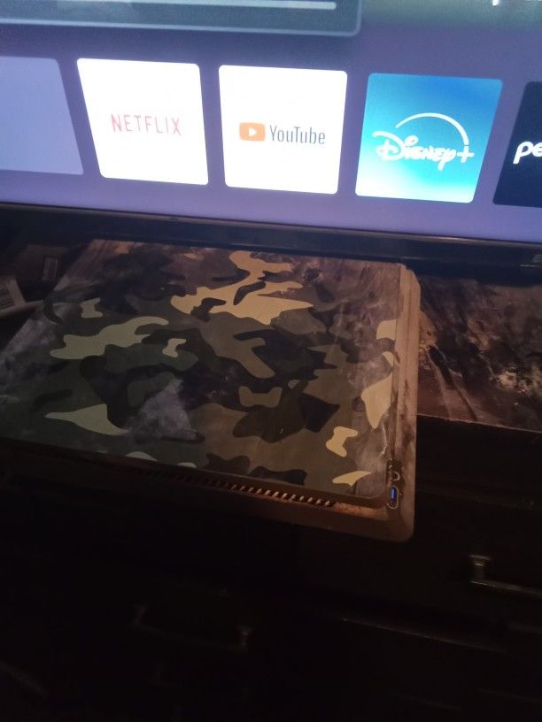 Camouflage PS4 Basically Like New