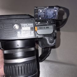 Canon digital rebel XTi w/SLT lens