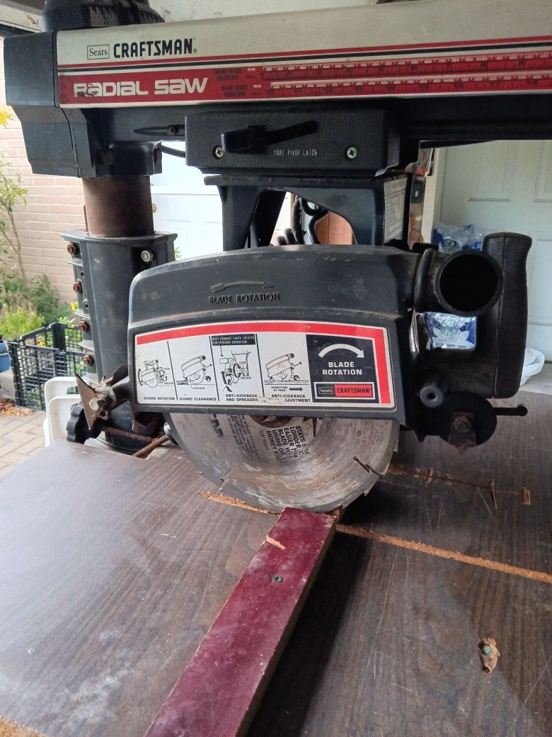 Radial Table Saw