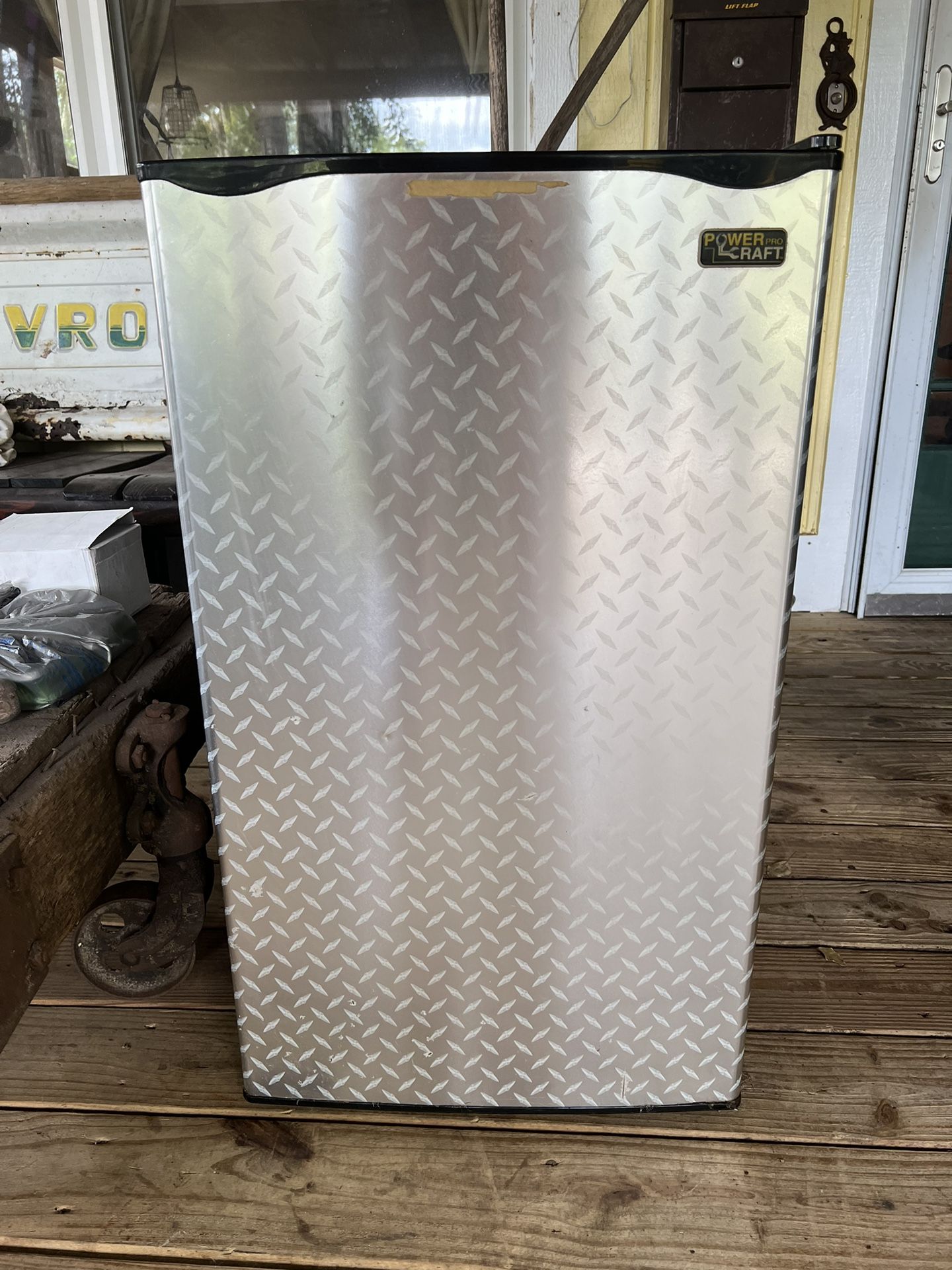 Mini Fridge