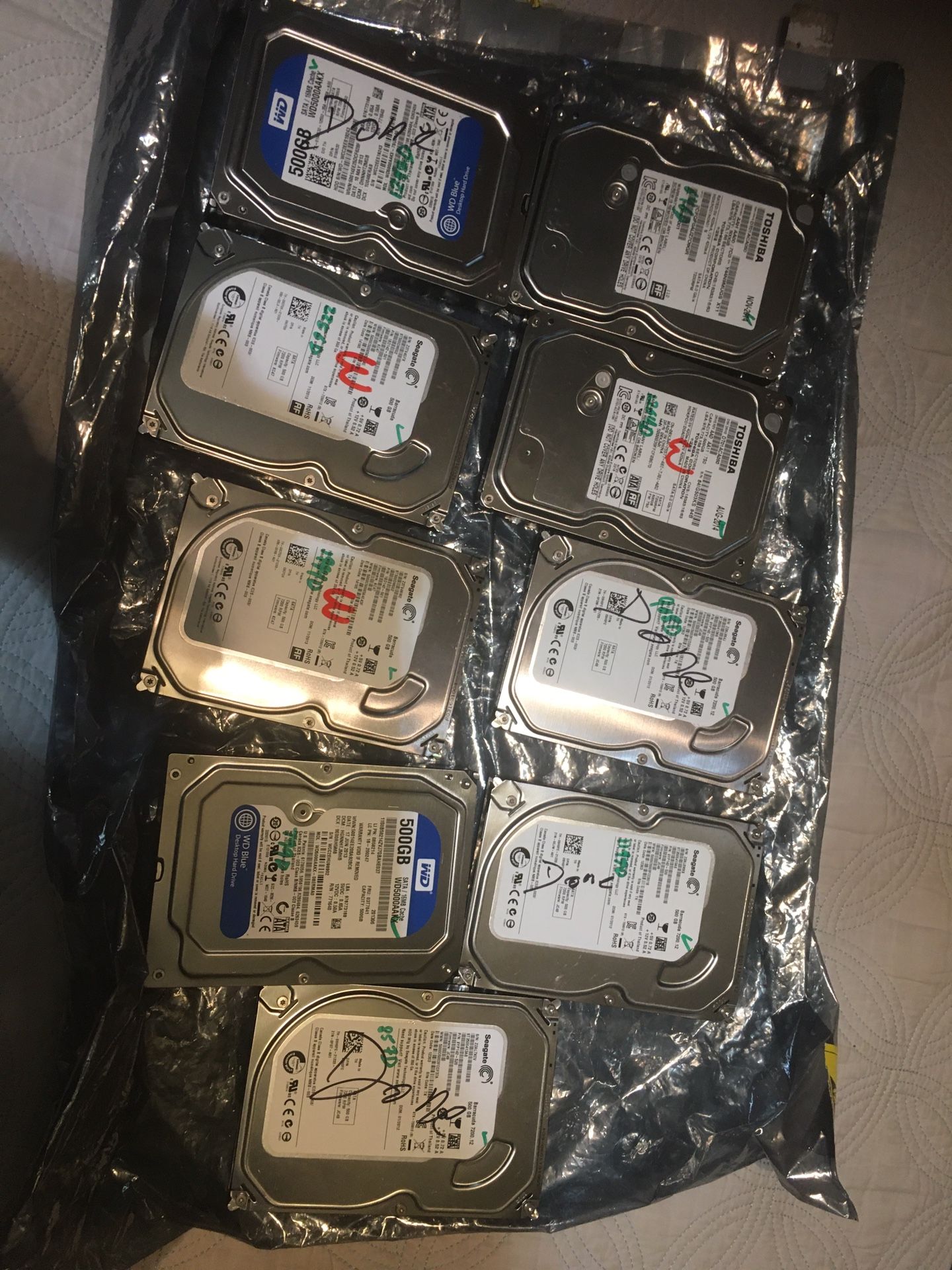 SATA HARD DRIVE 500 GB FOR PC DESKTOP COMPUTERS LOOK