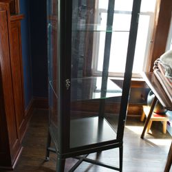 Glass Cabinet 