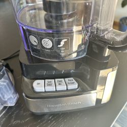 Hamilton Beach Food processor - Never Used