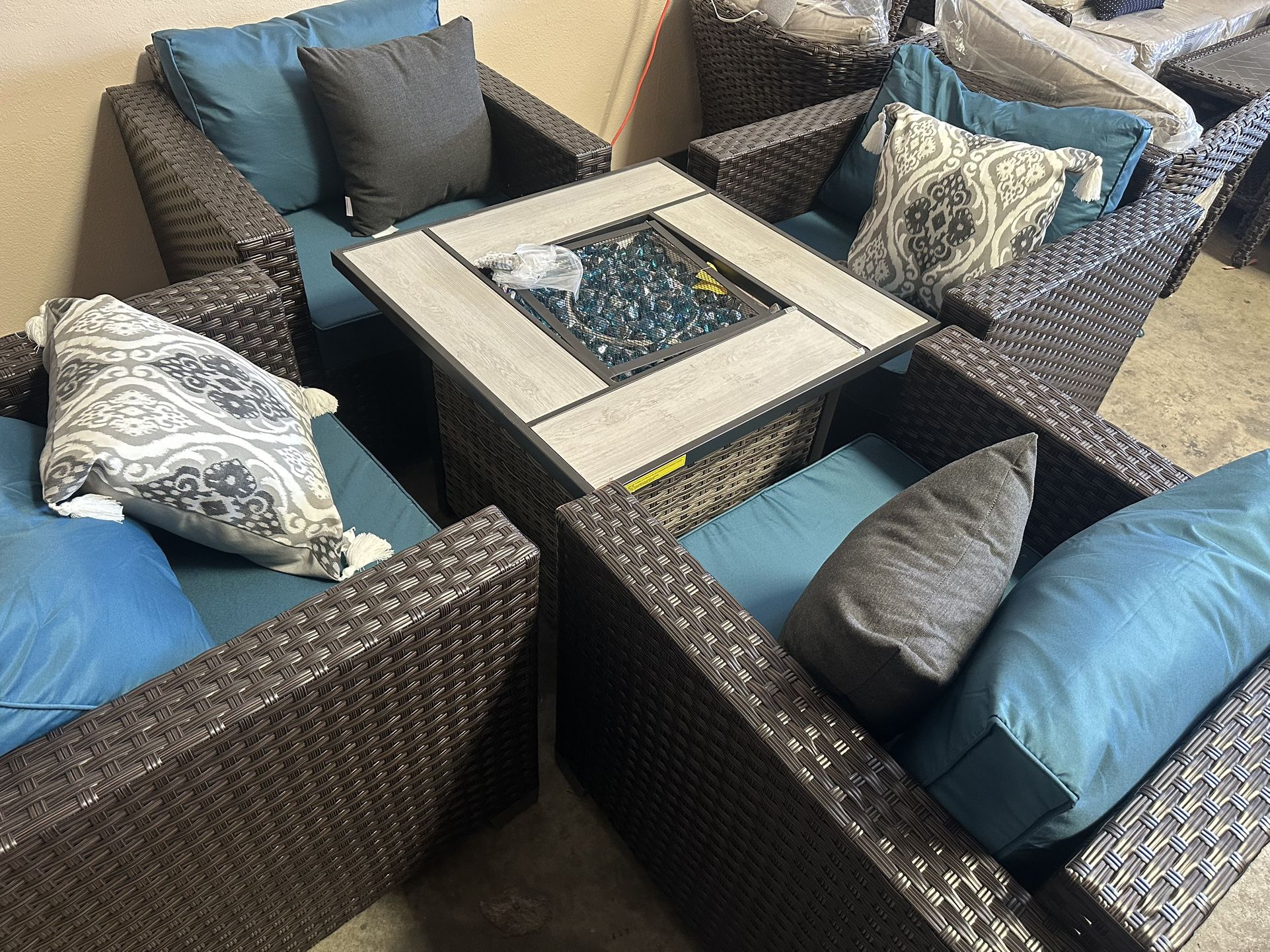 New Outdoor Patio Furniture Set With Fire Pit Table