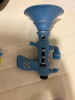 Despicable Me Minion Freeze Ray Toy Gun